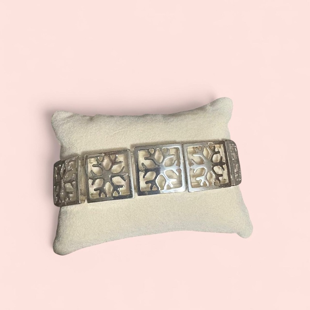 Silver Snowflake Bracelet